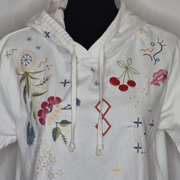 Johnny Was Cleo Short Sleeve Embroidered White French Terry Hoodie - Size S - Picture 5 of 16